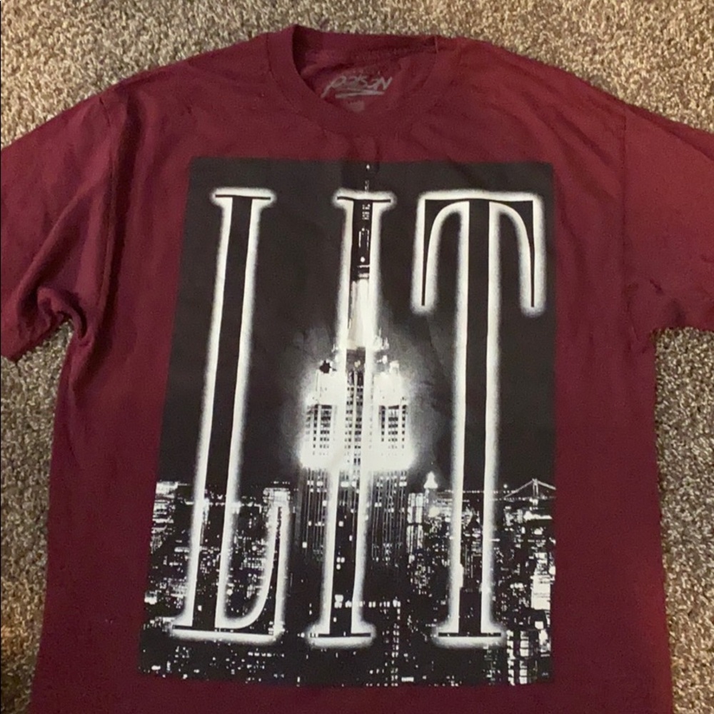 T shirt